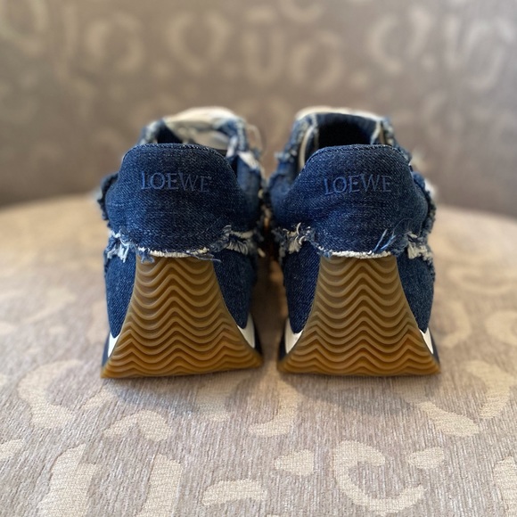 LOEWE Flow Runner Sneakers in Denim, size 9 - Picture 5 of 6